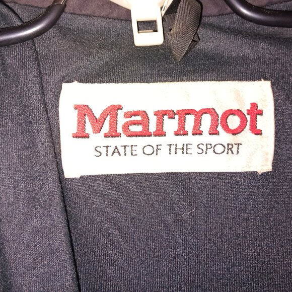 Hit The Slopes & Paint Them Red! Marmot Jacket with Hood - Picture 4 of 6